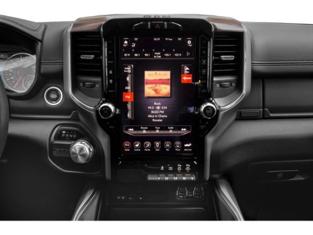 2020 RAM 1500 Laramie Crew Cab 4x4 64' Box