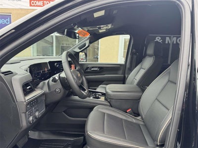 2025 Chevrolet Suburban 4WD Premier