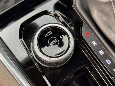 2023 GMC Canyon 4WD Crew Cab Short Box Denali