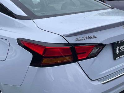 2023 Nissan Altima SR Intelligent AWD