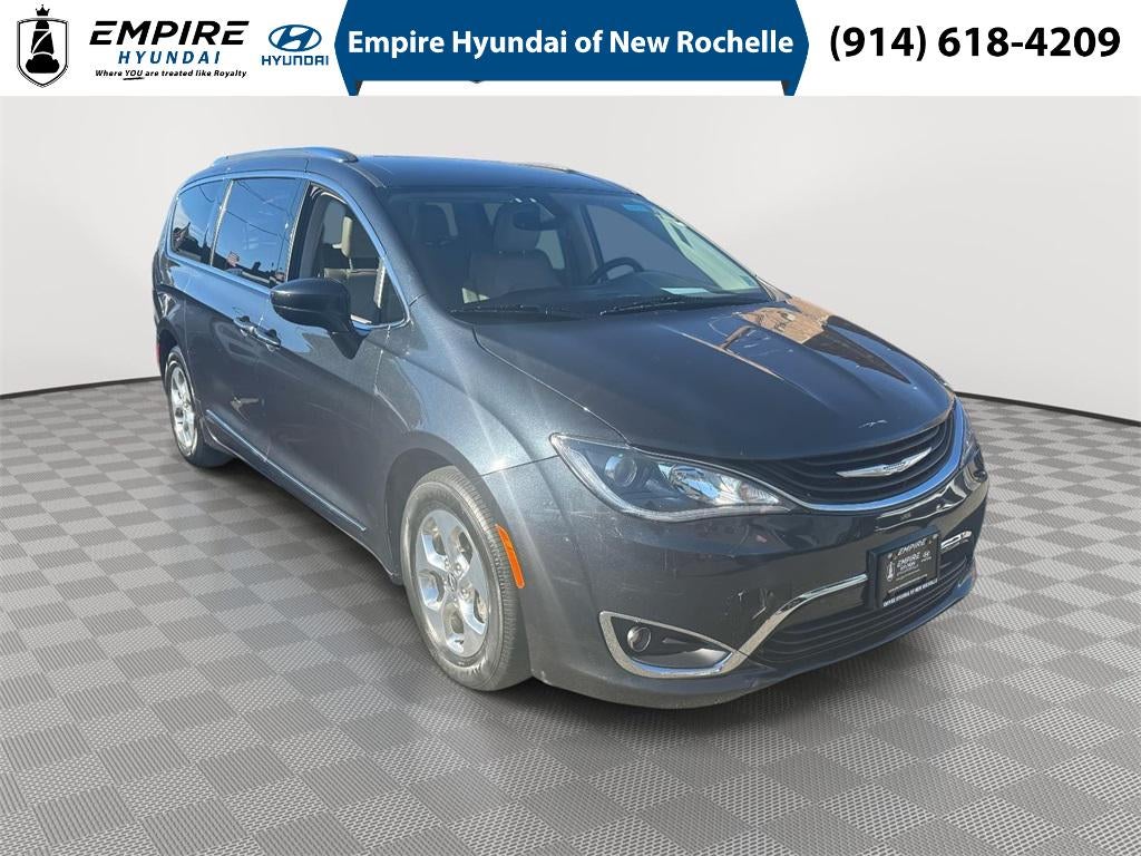 2019 Chrysler Pacifica Hybrid Touring L