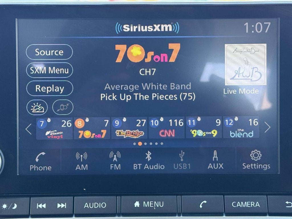 2022 Nissan Sentra SV Xtronic CVT