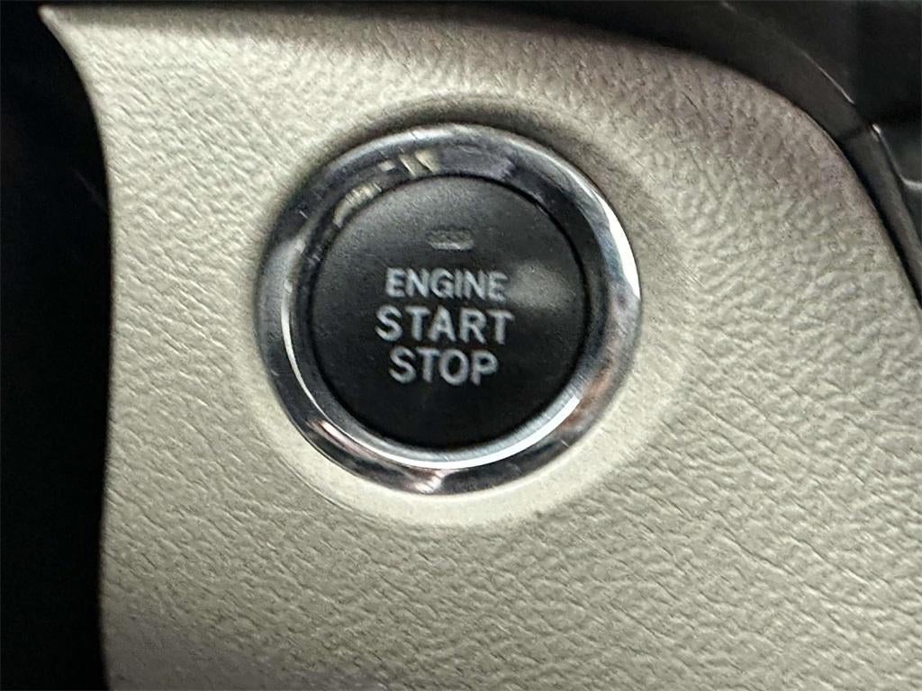 2019 Toyota Sienna XLE 7 Passenger