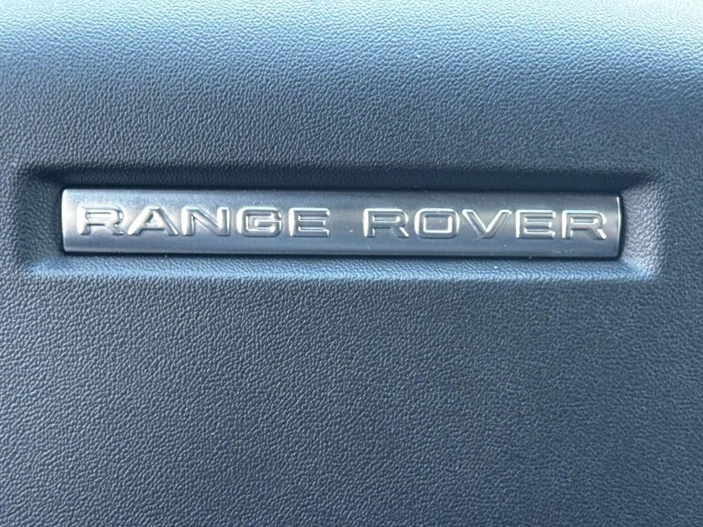 2025 Land Rover Range Rover Evoque Dynamic SE