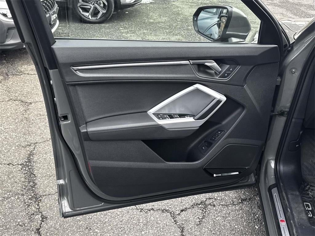 2022 Audi Q3 Premium Plus 45 TFSI S line quattro Tiptronic