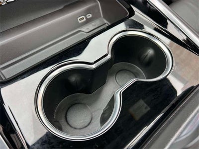 2025 Chevrolet Suburban LT