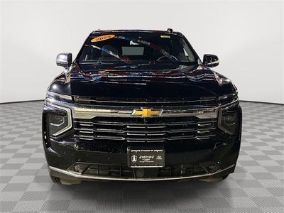 2025 Chevrolet Suburban 4WD Premier