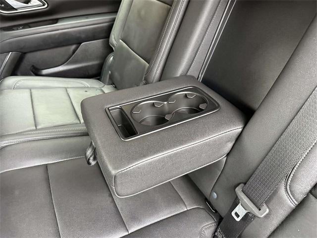 2023 Chevrolet Suburban 4WD LT