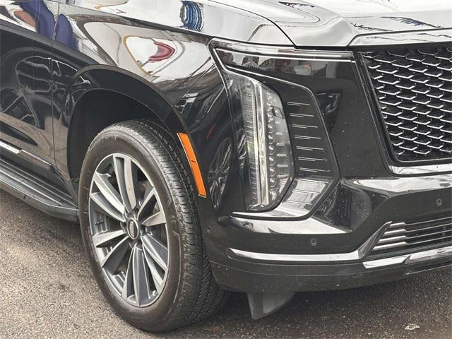 2025 Cadillac Escalade ESV Sport