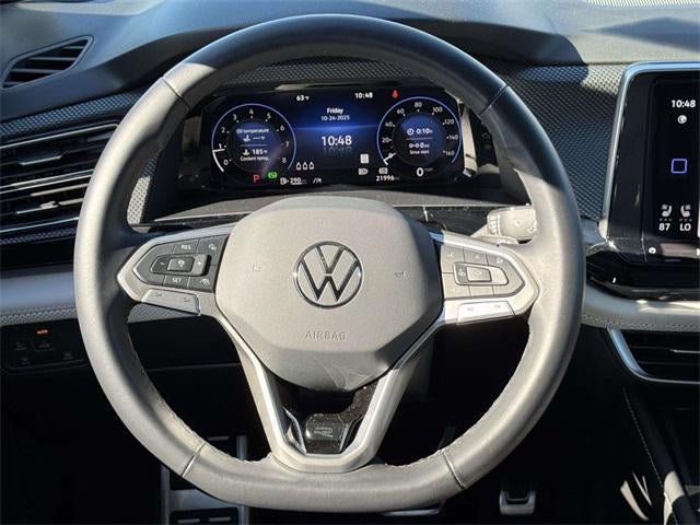 2024 Volkswagen Atlas Cross Sport 2.0T SEL Premium R-Line