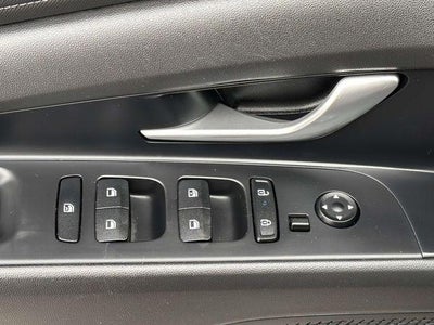 2024 Hyundai Elantra Hybrid Limited