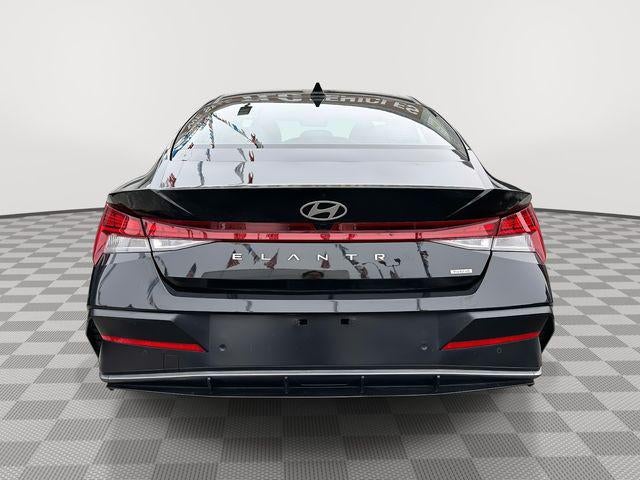 2024 Hyundai Elantra Hybrid Limited