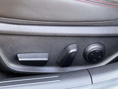 2023 Genesis G70 2.0T AWD