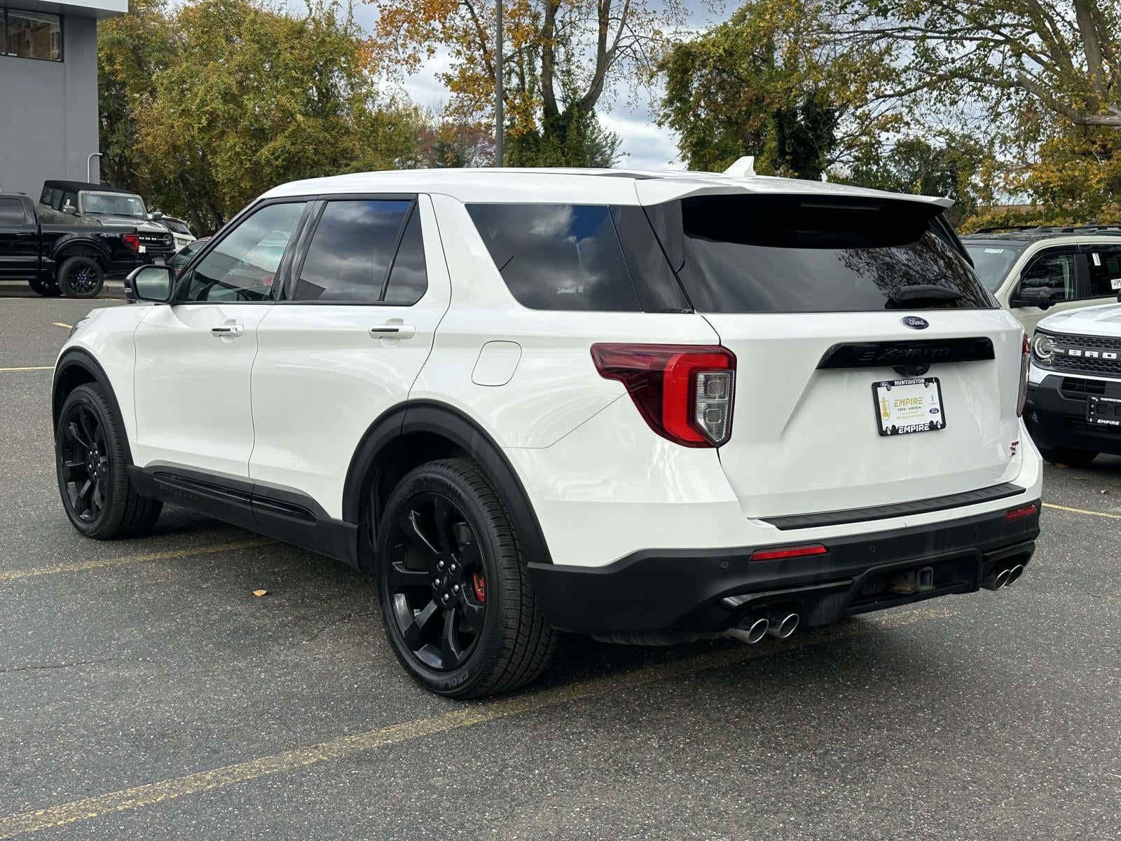 2022 Ford Explorer ST
