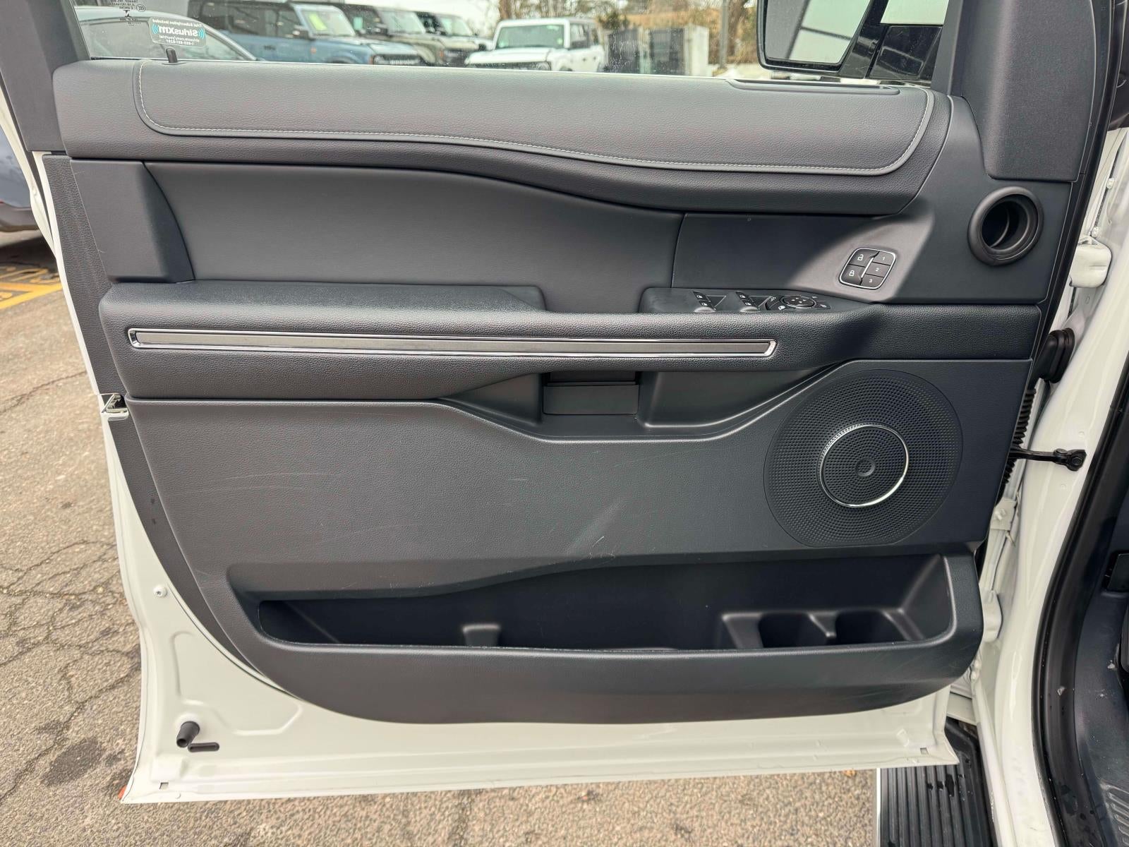 2022 Ford Expedition XLT