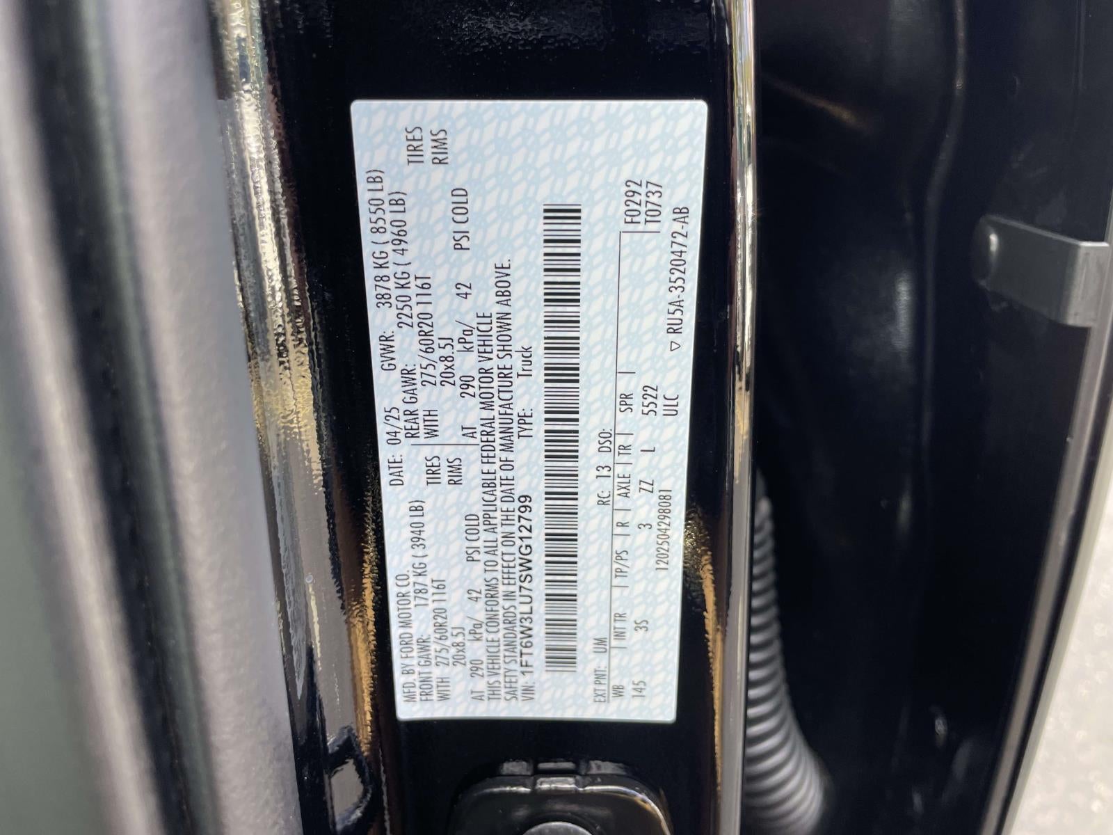 2025 Ford F-150 Lightning Flash