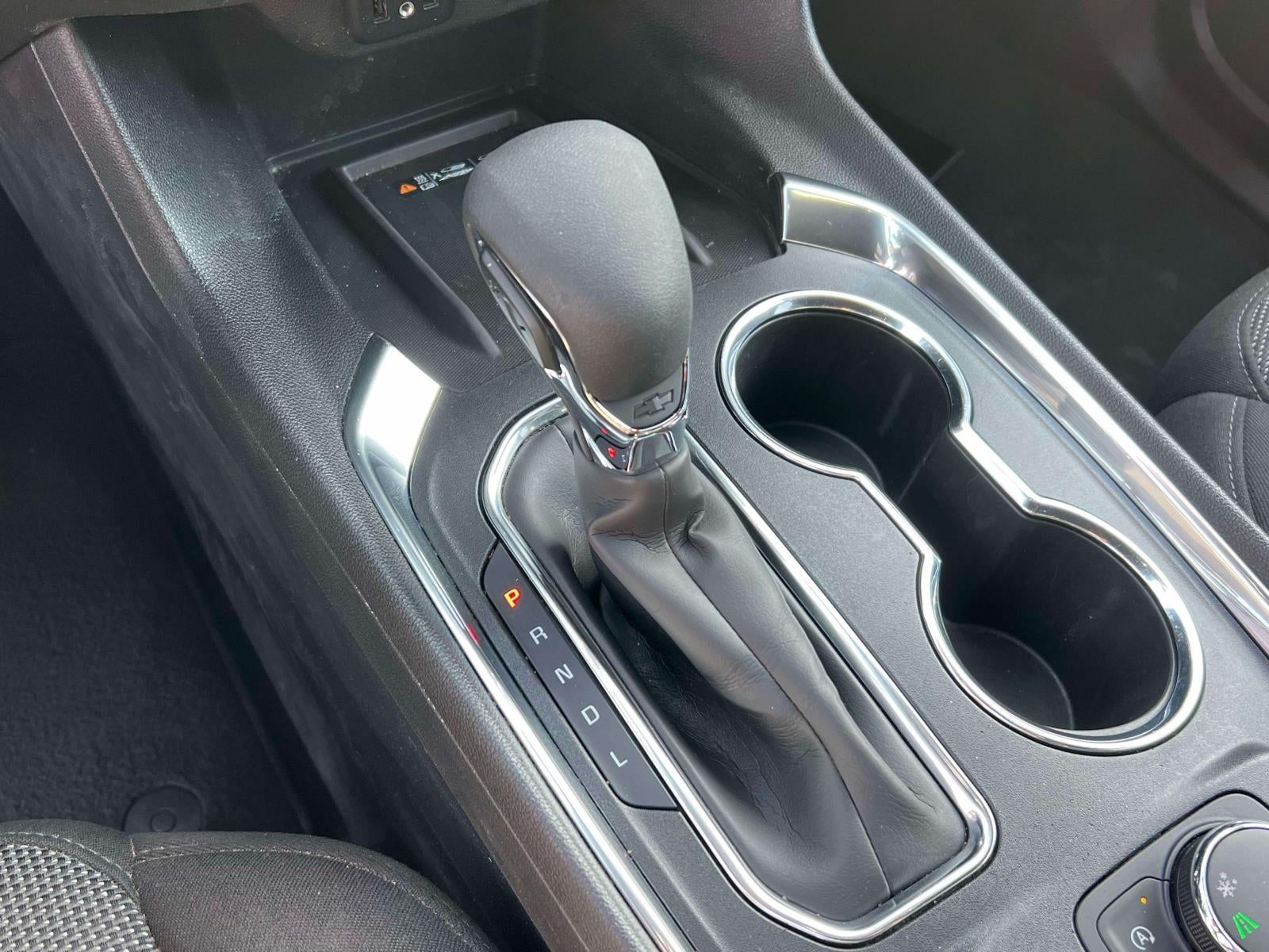 2023 Chevrolet Traverse FWD LT Cloth