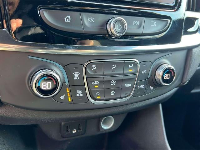 2023 Chevrolet Traverse FWD LT Cloth