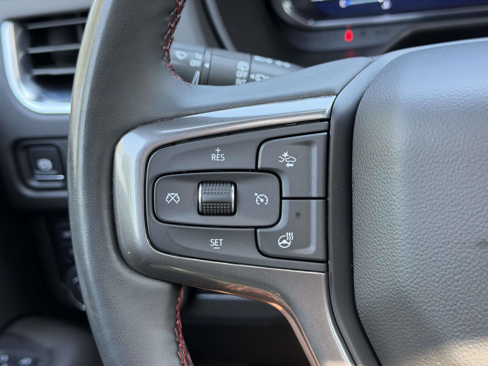 2024 Chevrolet Suburban 4WD RST