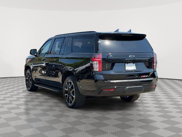 2024 Chevrolet Suburban 4WD RST