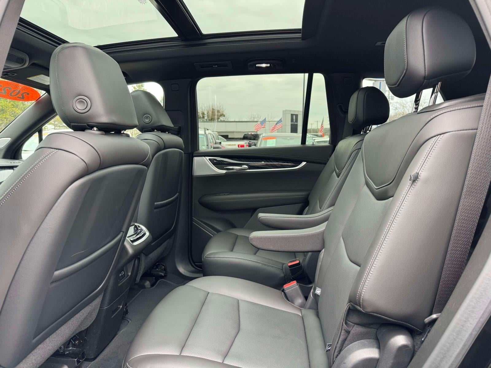 2023 Cadillac XT6 AWD Premium Luxury