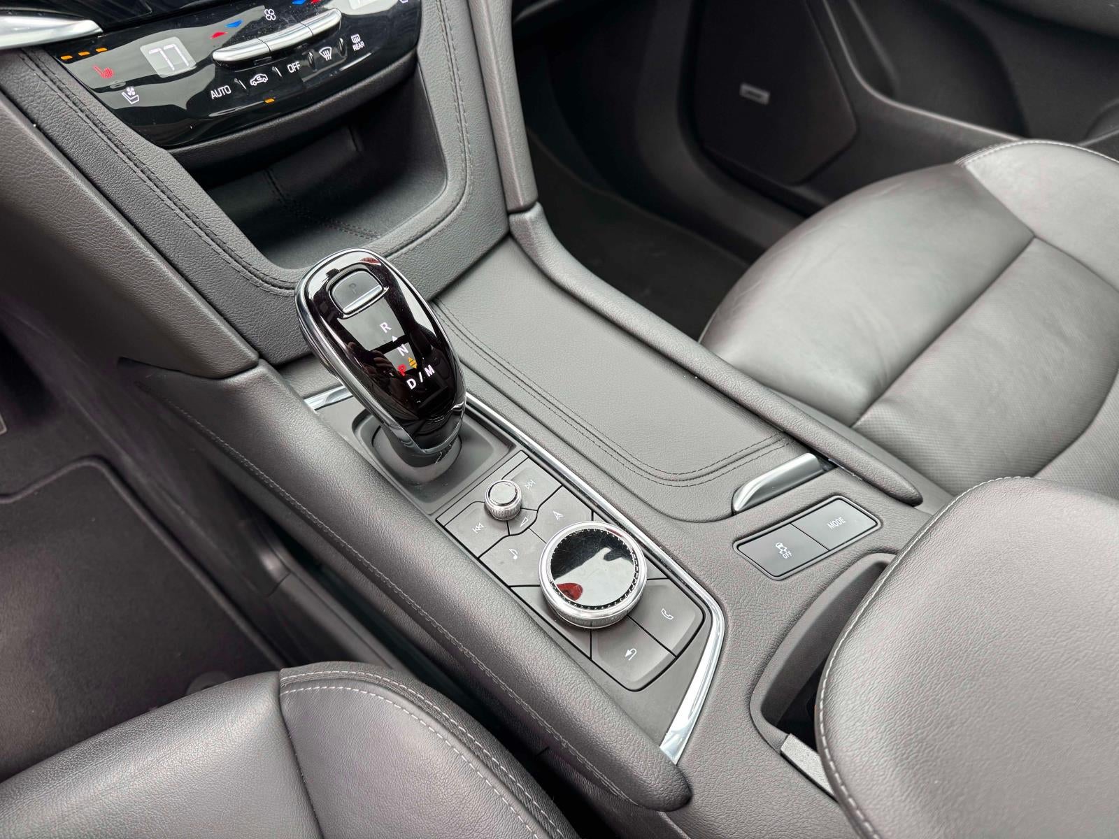 2023 Cadillac XT6 AWD Premium Luxury