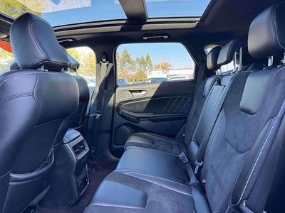 2020 Ford Edge ST