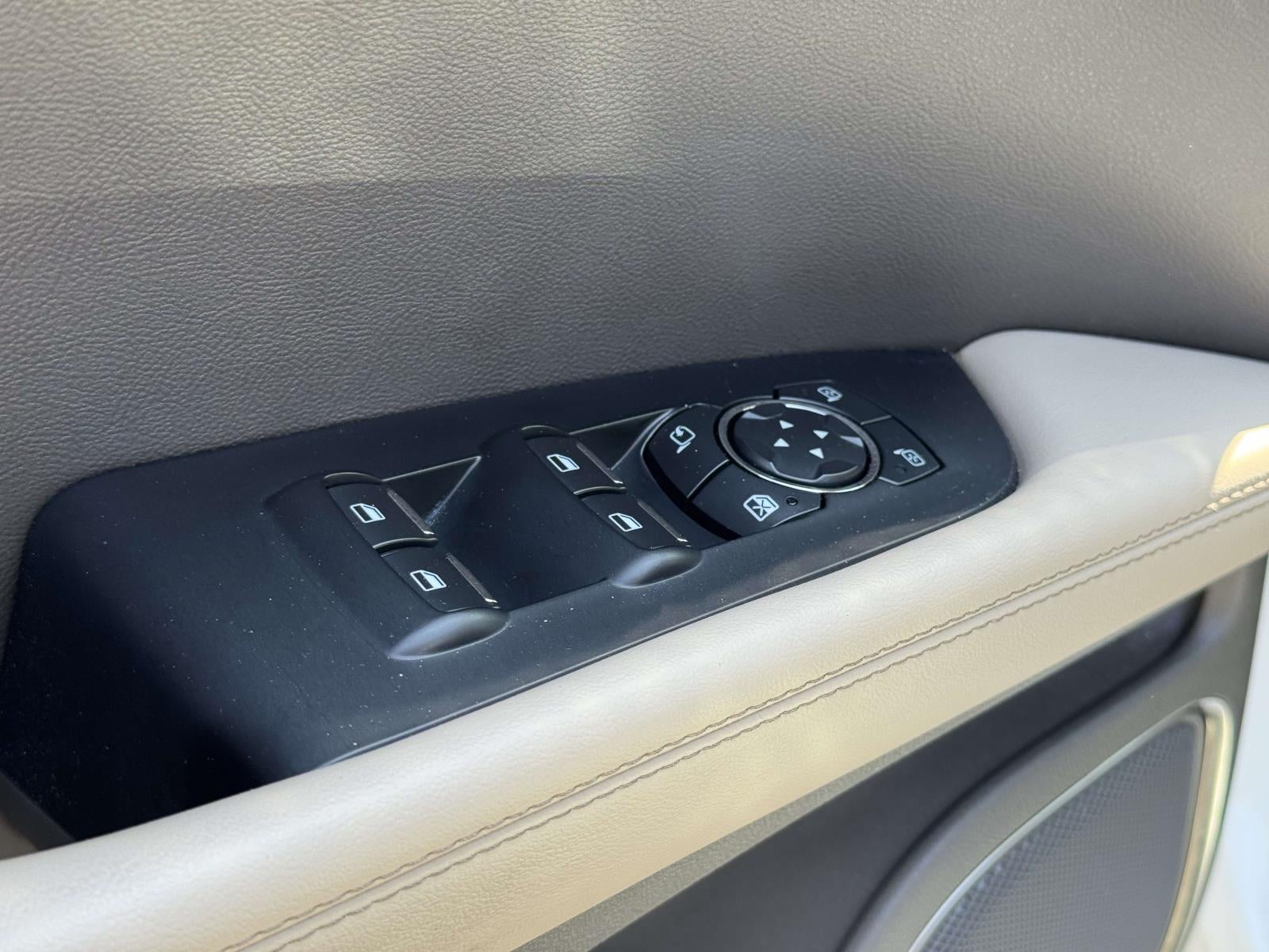 2022 Lincoln Nautilus Standard