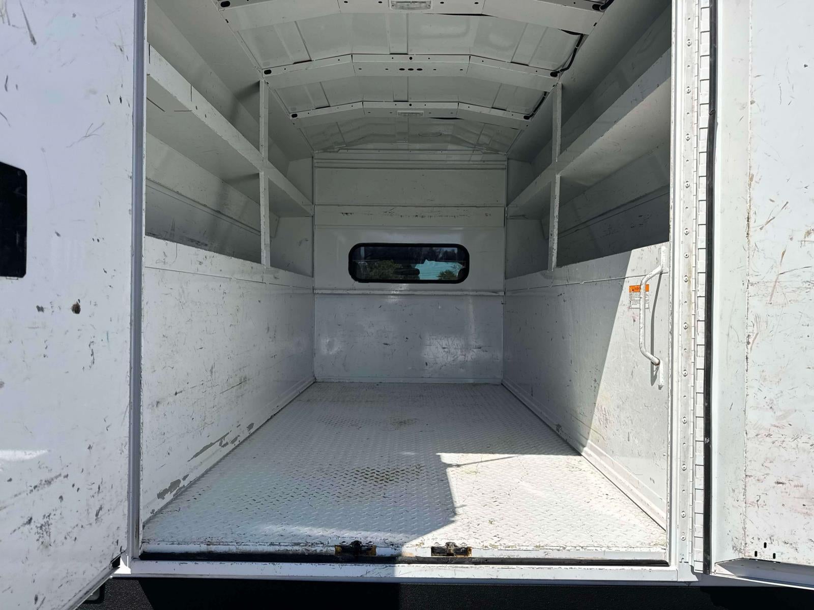 2022 RAM 2500 Tradesman Regular Cab 4x4 8 Box