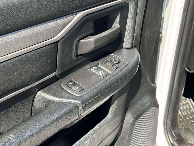 2022 RAM 2500 Tradesman Regular Cab 4x4 8 Box