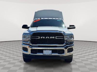 2022 RAM 2500 Tradesman Regular Cab 4x4 8 Box