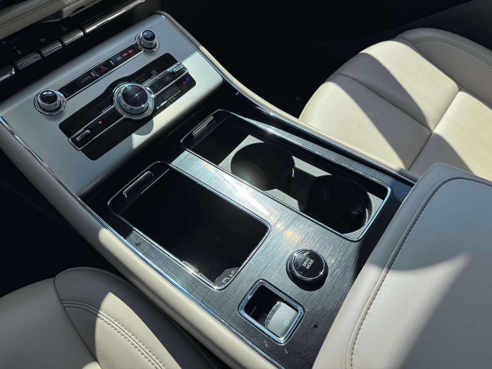 2023 Lincoln Aviator Standard