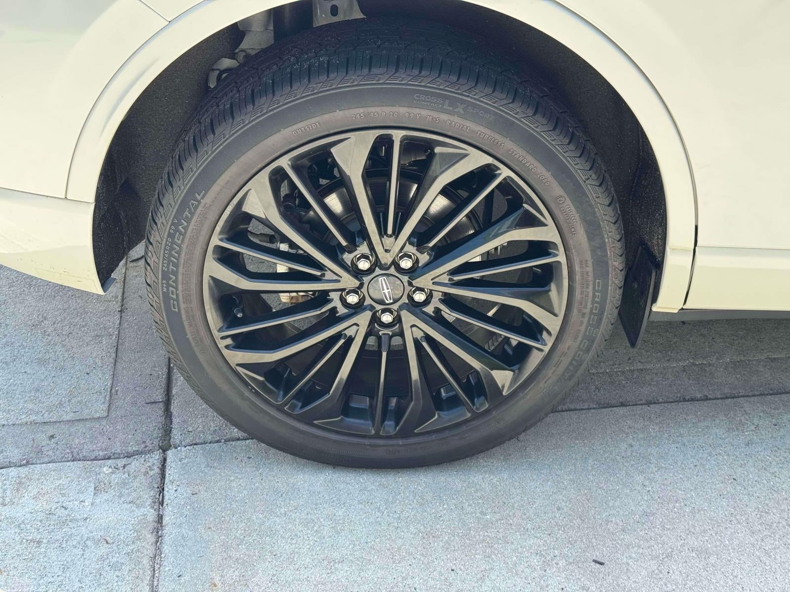 2023 Lincoln Corsair Standard