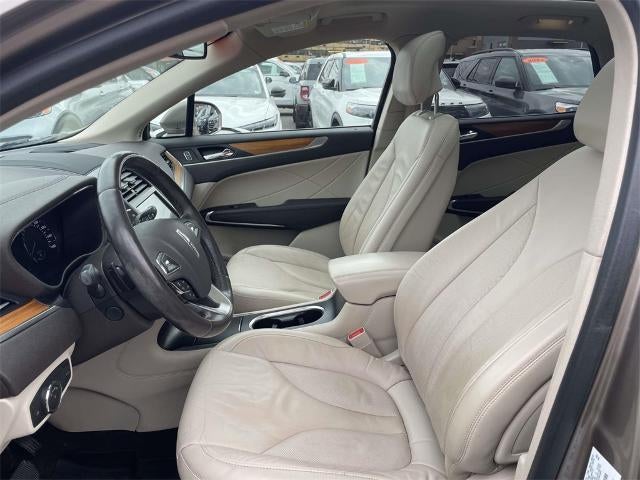 2019 Lincoln MKC Select