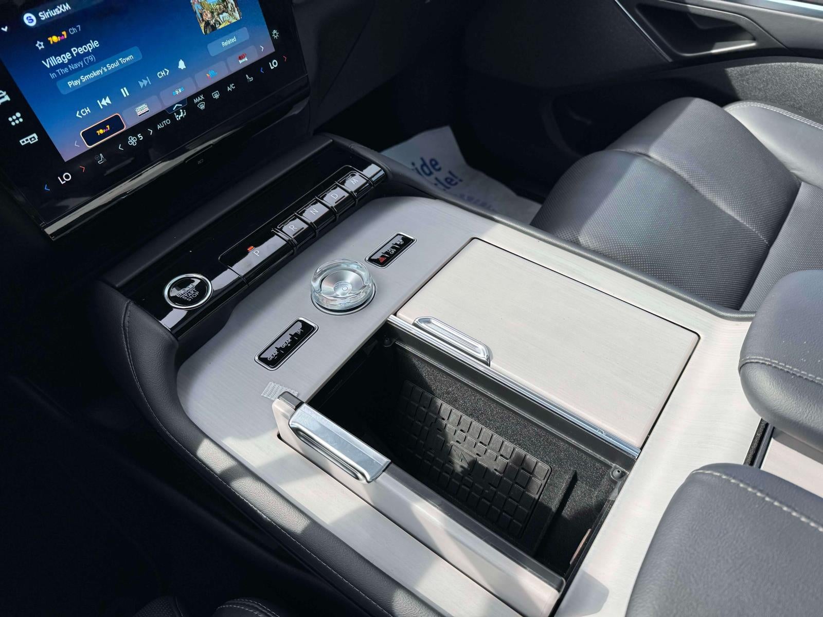 2025 Lincoln Navigator Reserve L