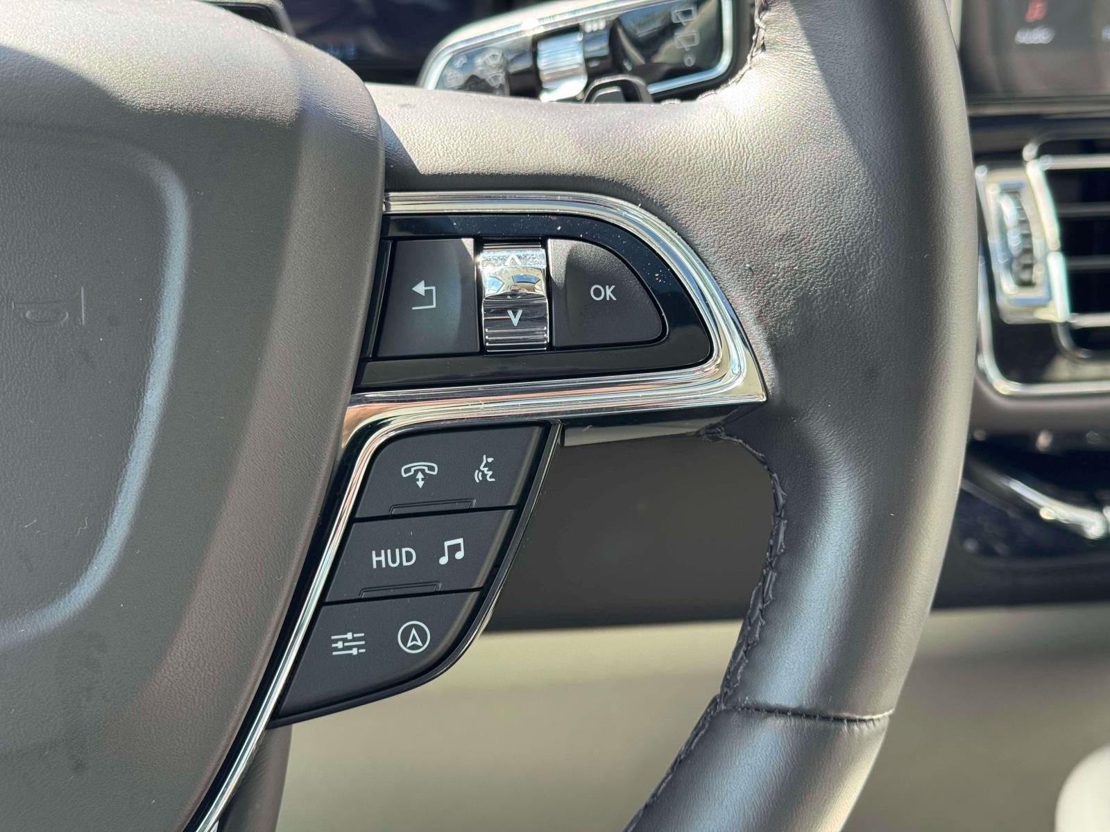 2024 Lincoln Navigator Black Label L