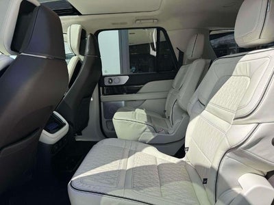 2024 Lincoln Navigator Black Label L