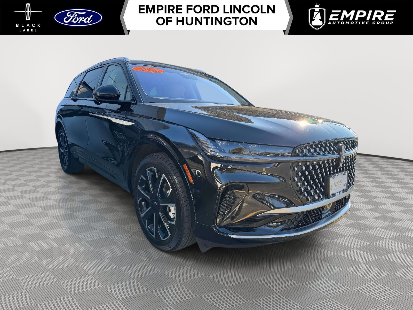 2025 Lincoln Nautilus Reserve