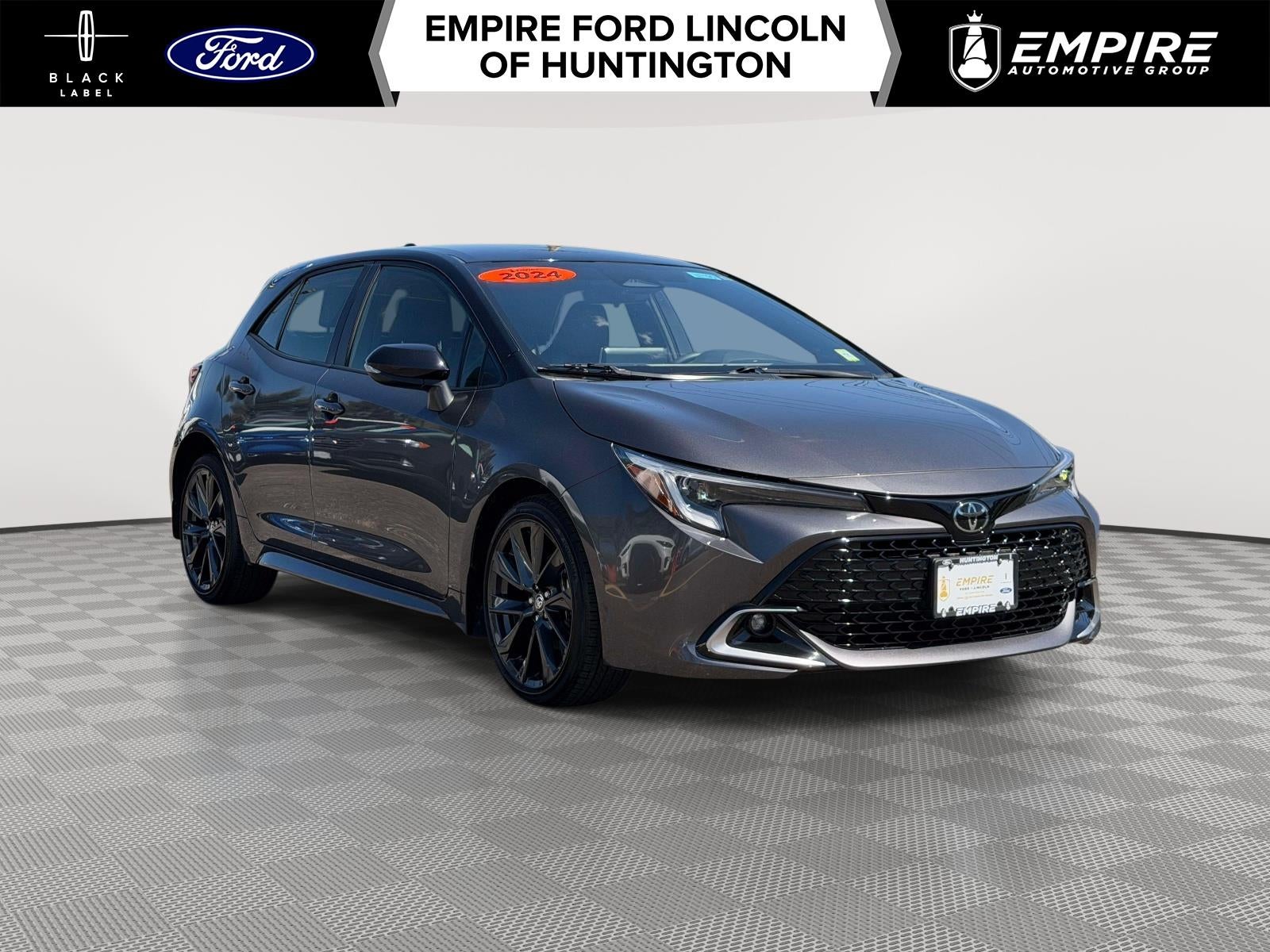 2024 Toyota Corolla Hatchback XSE