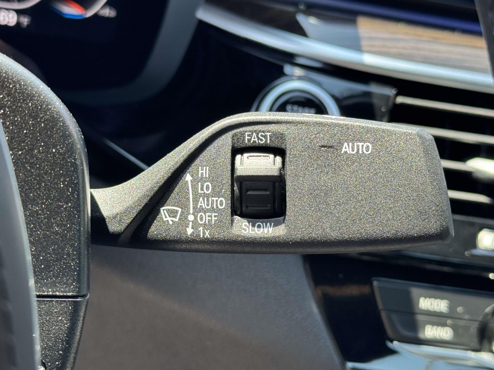 2023 BMW 530 i xDrive