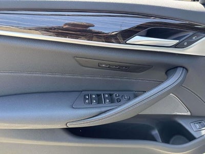 2023 BMW 530 i xDrive