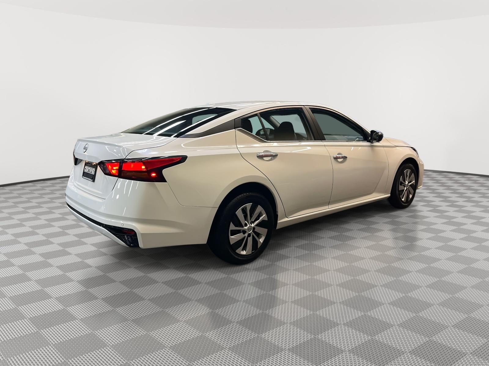 2025 Nissan Altima S FWD