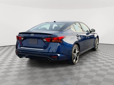 2023 Nissan Altima SR FWD