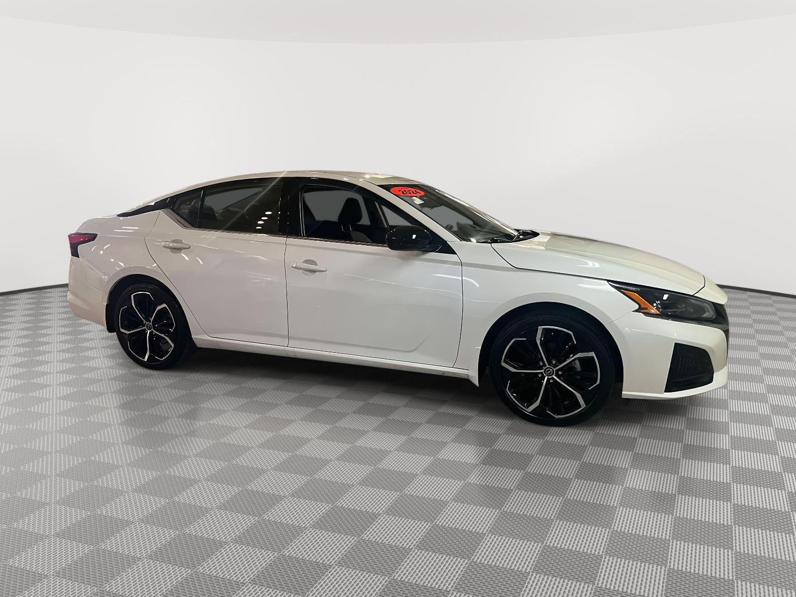 2024 Nissan Altima SR FWD