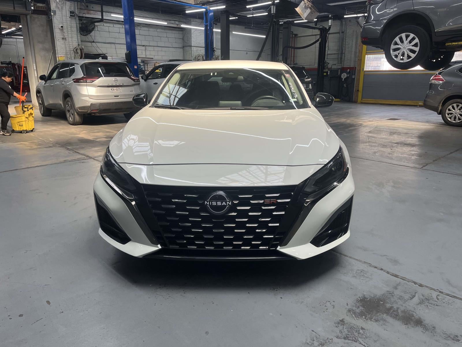 2024 Nissan Altima SR FWD