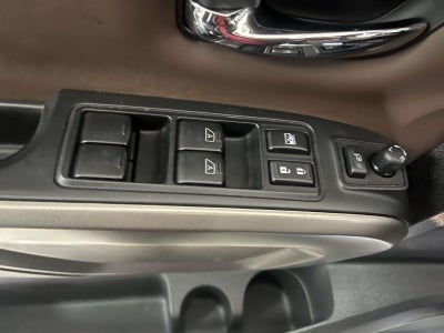 2023 Nissan TITAN Crew Cab Platinum Reserve 4x4