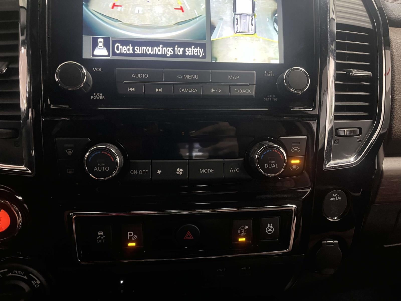 2023 Nissan TITAN Crew Cab Platinum Reserve 4x4