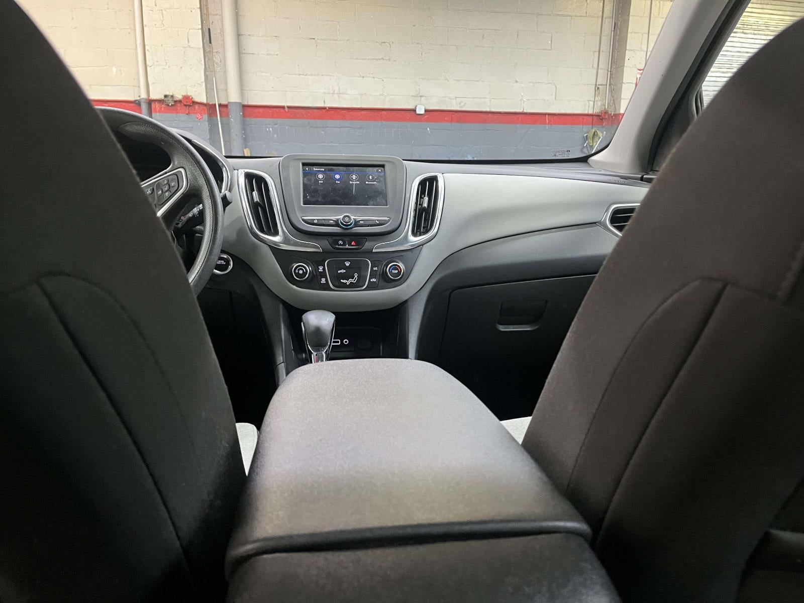 2022 Chevrolet Equinox FWD LS