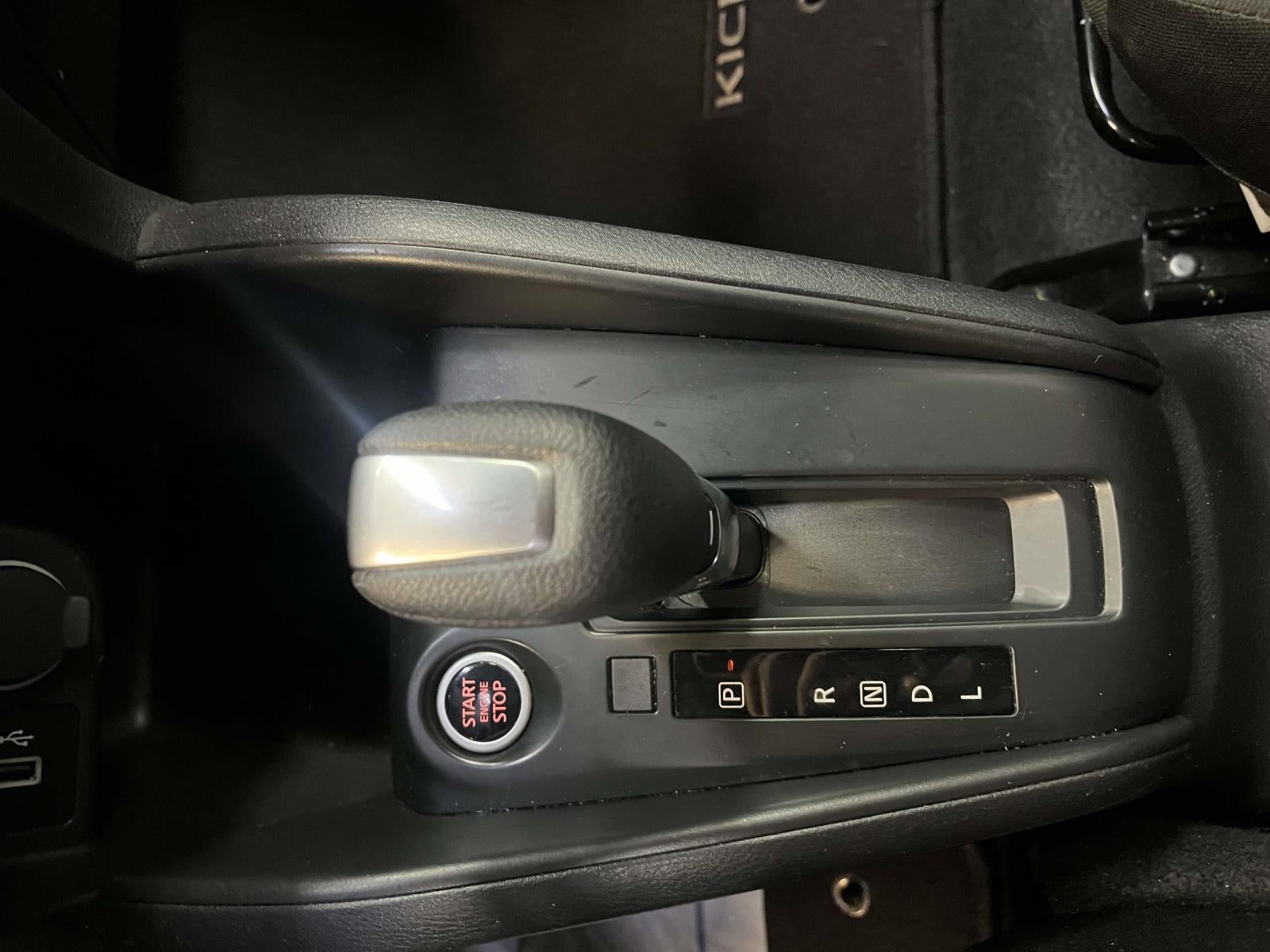 2024 Nissan Kicks S Xtronic CVT