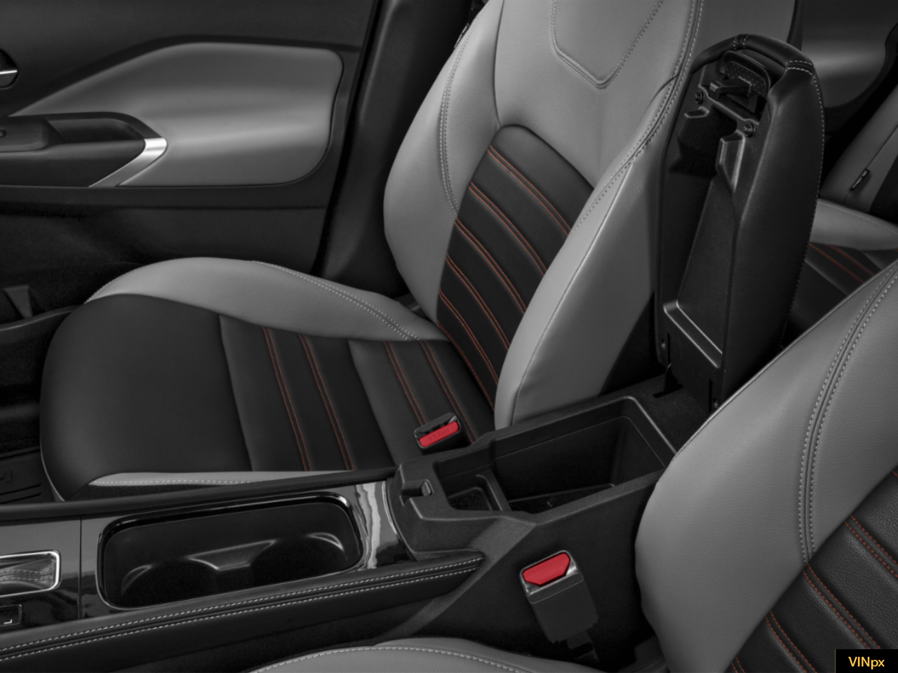 2024 Nissan Kicks SR Xtronic CVT